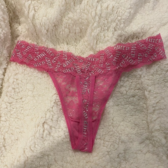 NWOT 2 EXTRA LARGE JUICY COUTURE THONGS - Picture 6 of 6